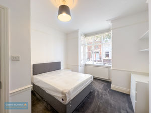 Bedroom- click for photo gallery